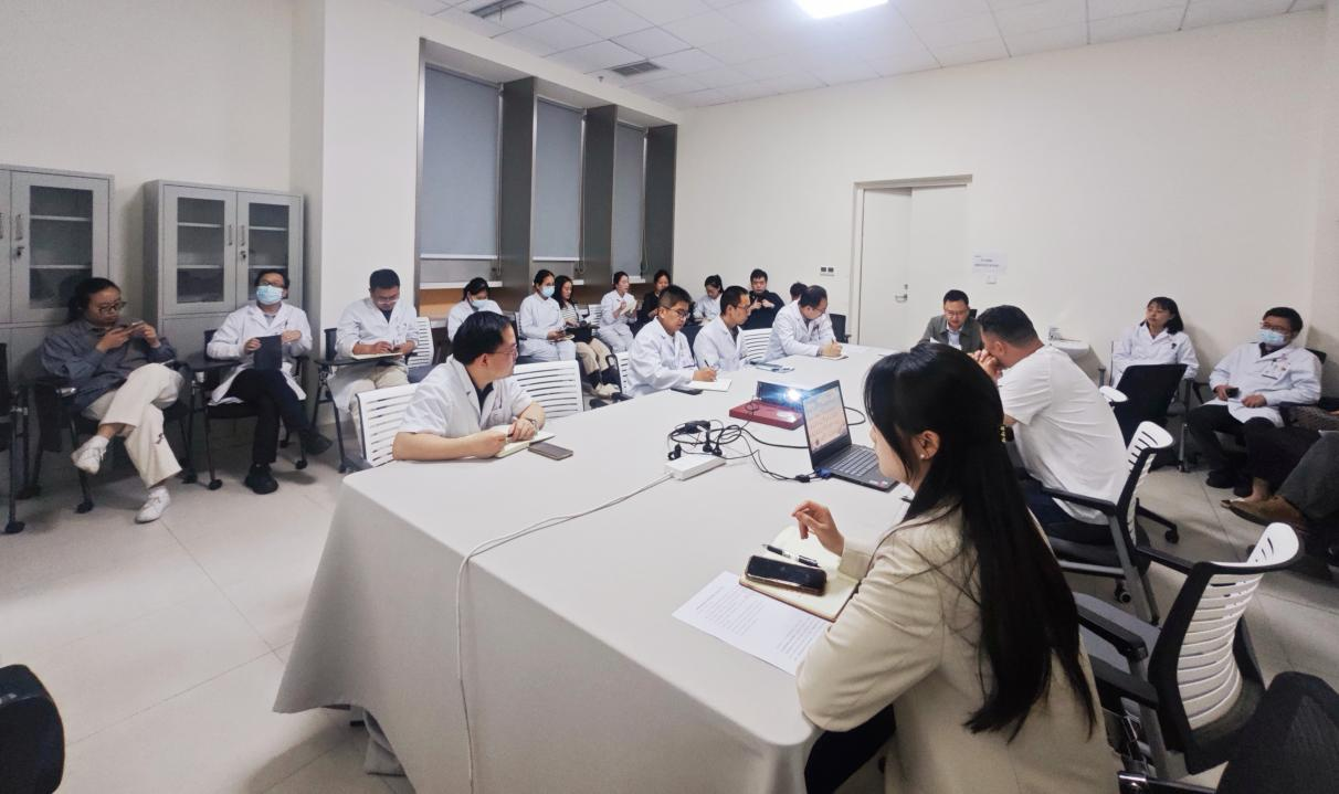 强化医保合规管理 筑牢基金安全防线——我院召开医保基金管理突出问题专项整治工作培训会议